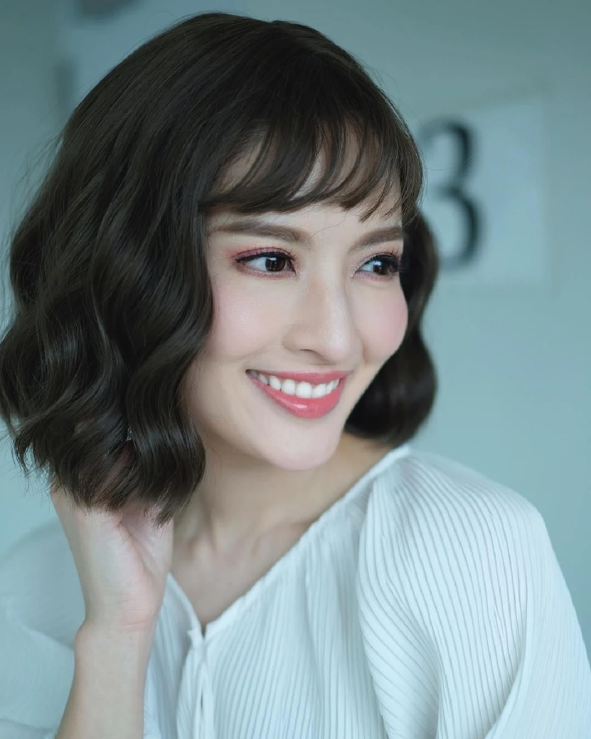 สวยหวานกระชากวัย! แอฟ ทักษอร ลุคนี้คะแนนเต็มร้อยอย่างน้อยได้เก้าสิบเก้า