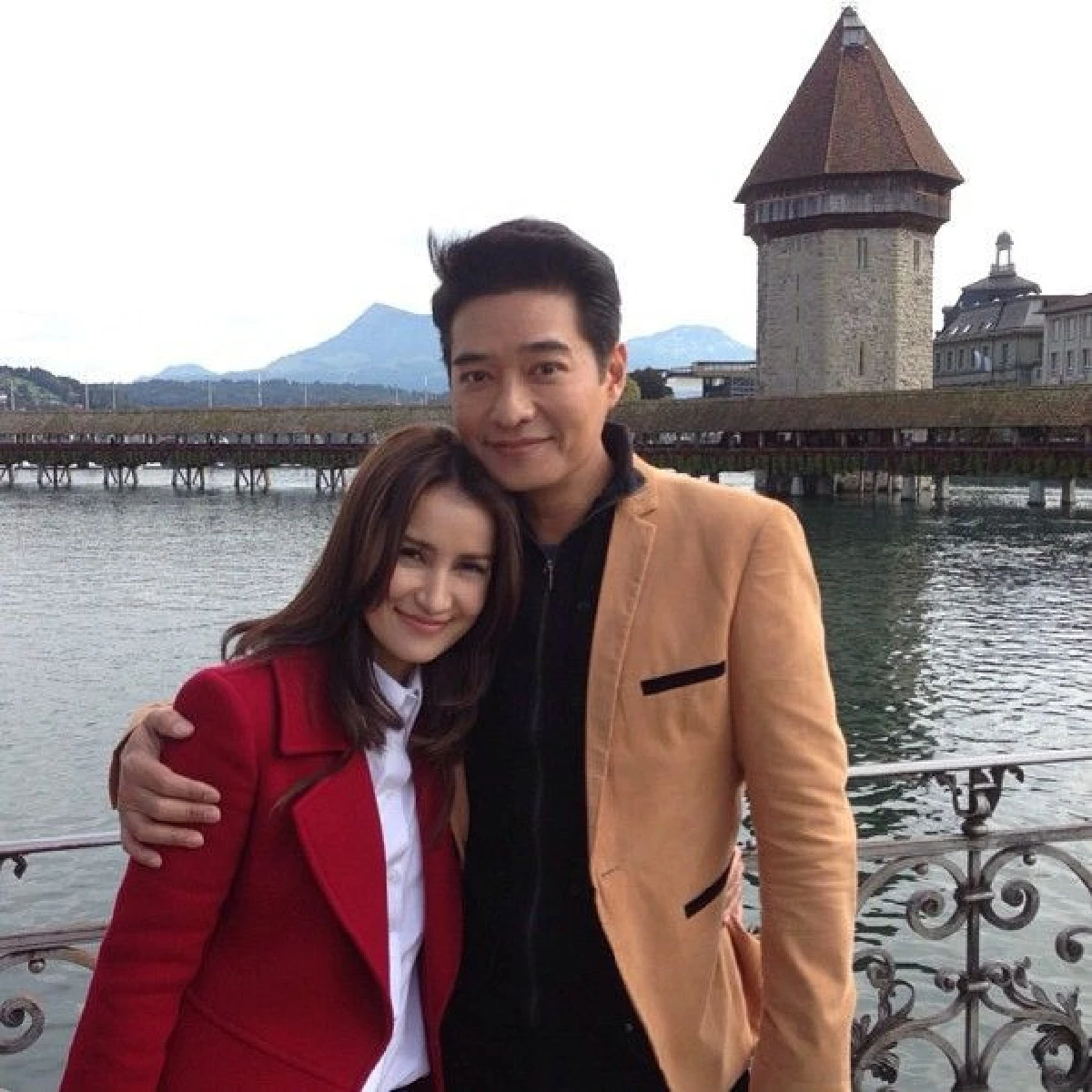 "แอน ทองประสม" เขินหน้าแดง เมื่อเจอผู้ชายในดวงใจ "ก้อง สหรัถ” สอนเล่นกีต้าร์