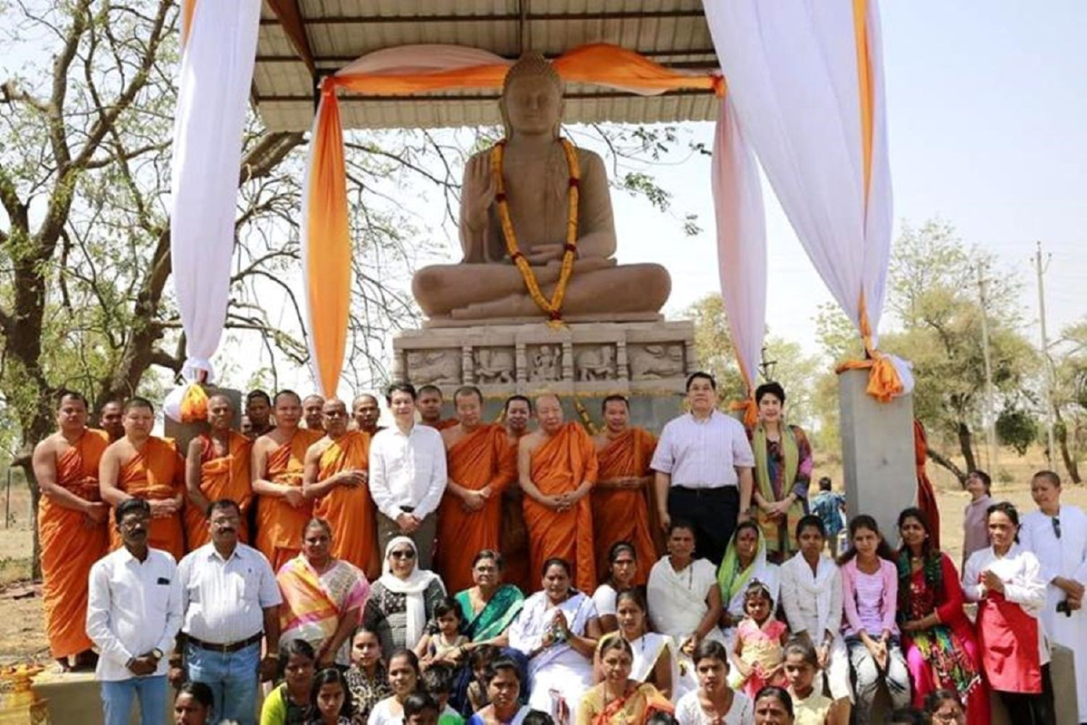 พระพรหมวชิรญาณ ยกย่องการทำงาน ของพระธรรมทูตอินเดีย พระพรหมวชิรญาณ ยกย่องการทำงาน ของพระธรรมทูตอินเดีย