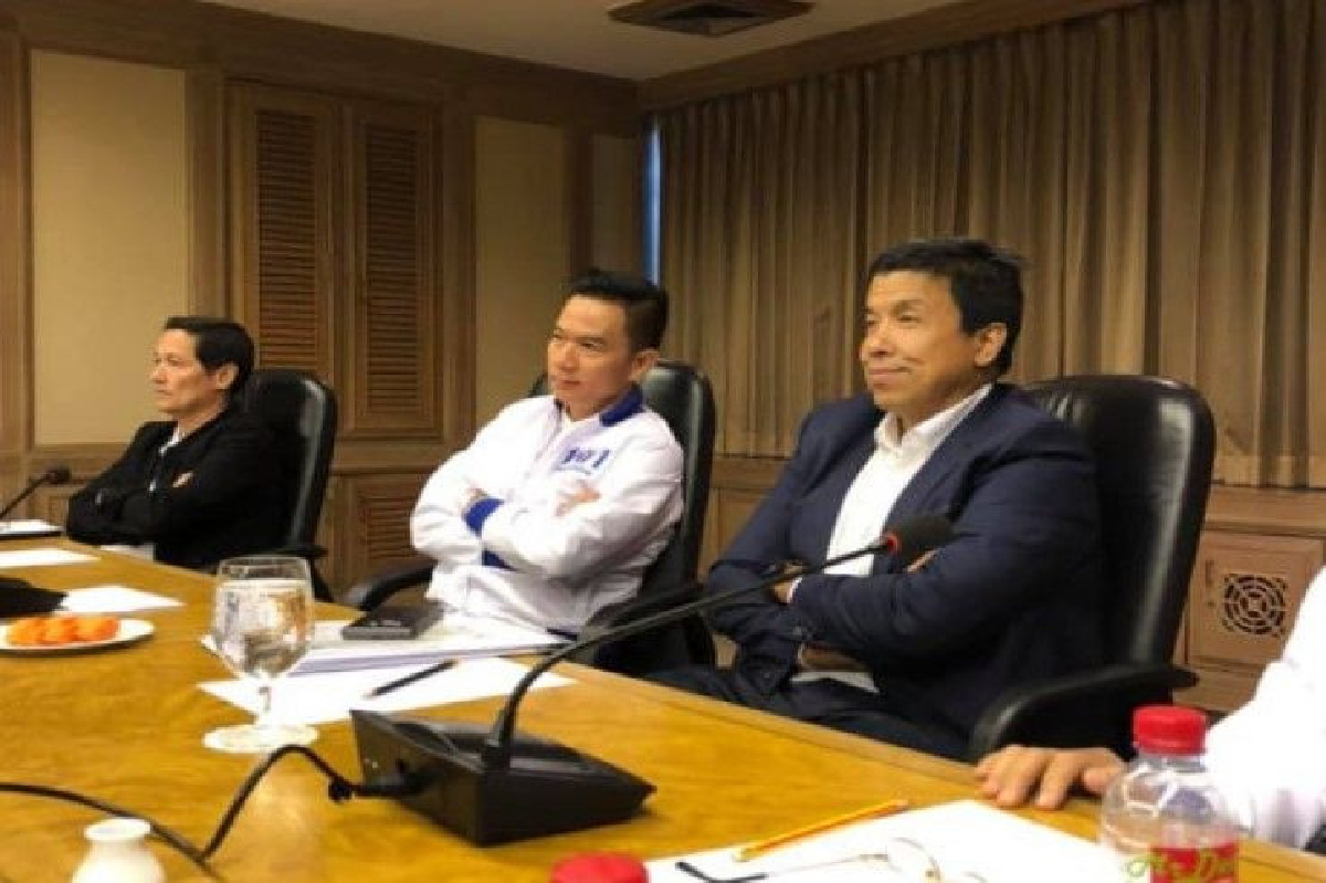 เก่ง การุณ ชวนเลือก"เพื่อไทย"ถล่มทลาย-หยุด"บิ๊กตู่"สืบทอดอำนาจ เก่ง การุณ ชวนเลือก"เพื่อไทย"ถล่มทลาย-หยุด"บิ๊กตู่"สืบทอดอำนาจ