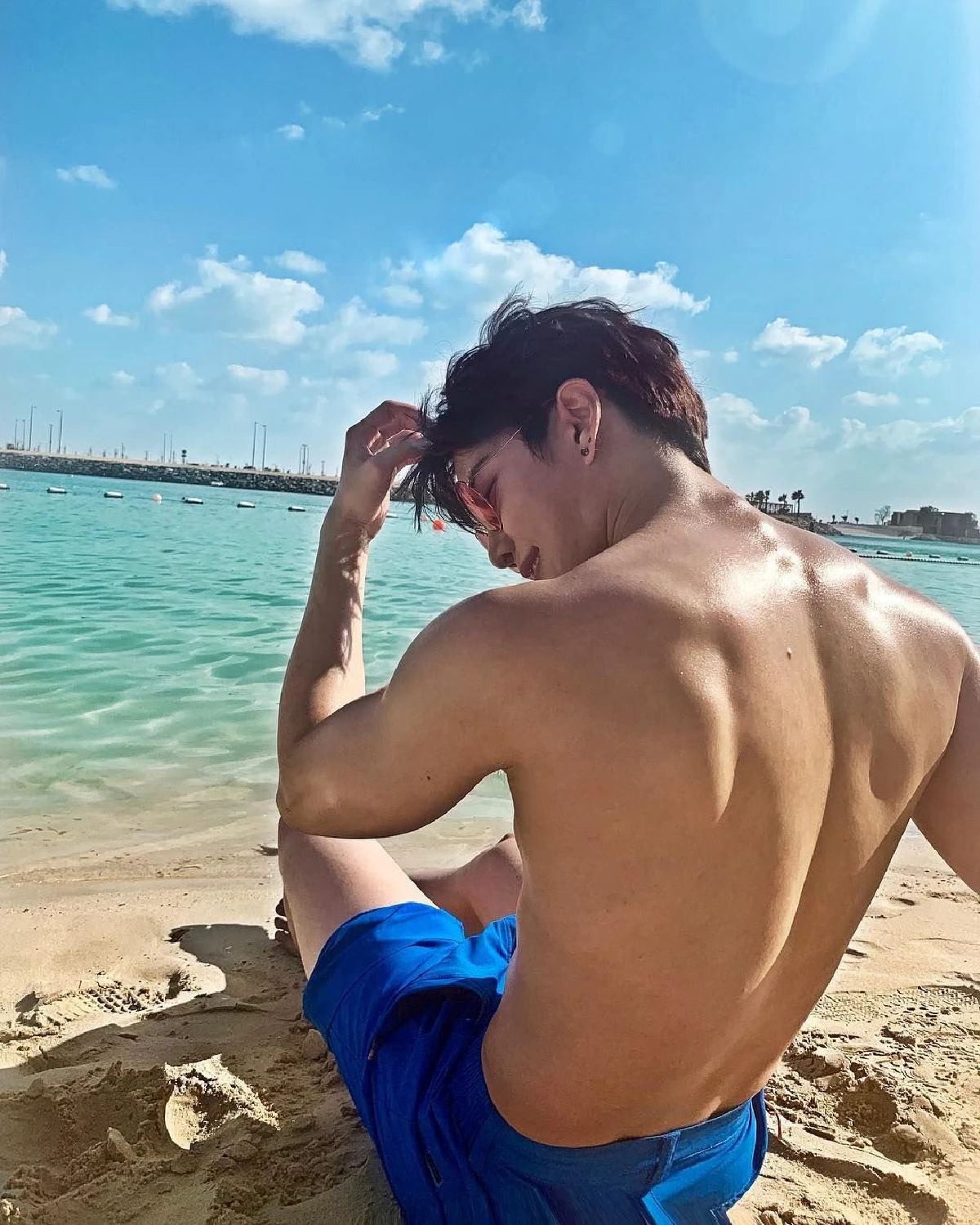 อื้อหือหล่อจัง! ไมค์ พิรัชต์ เปลือยอกแน่นกล้ามเน้นๆ เห็นแล้วใจสั่น