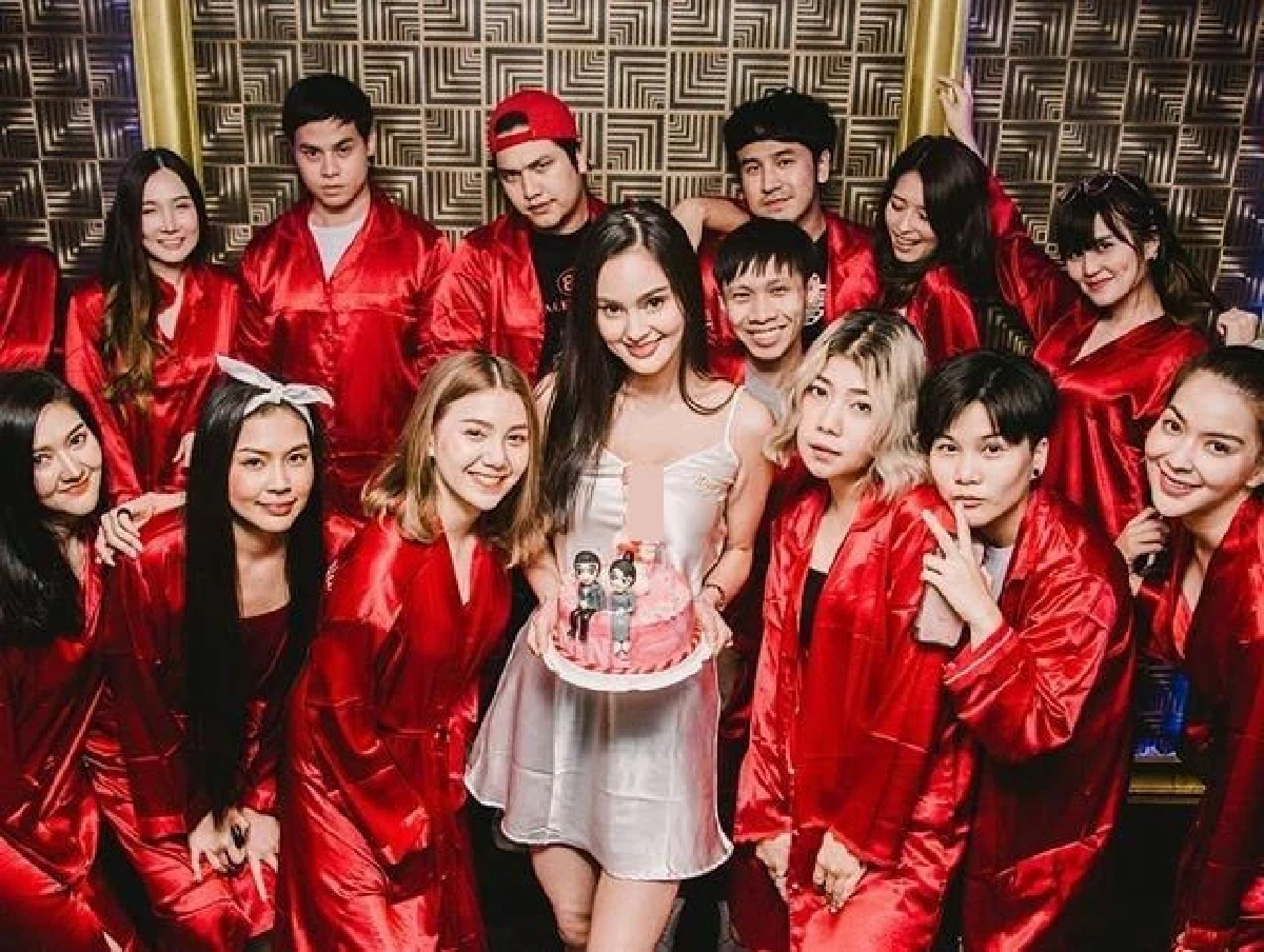 ปาร์ตี้สละโสด นาย ชนุชตรา สวยซาบซ่า..ก่อนเข้าพิธีวิวาห์ 30 มี.ค.นี้