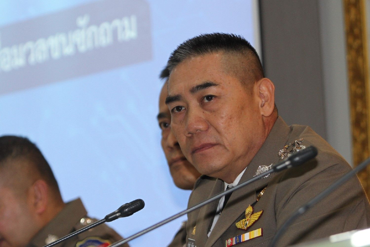 ผบ.ตร.สั่งจับตากลุ่มป่วน บิดเบือนข้อมูลศึกเลือกตั้ง ผบ.ตร.สั่งจับตากลุ่มป่วน บิดเบือนข้อมูลศึกเลือกตั้ง