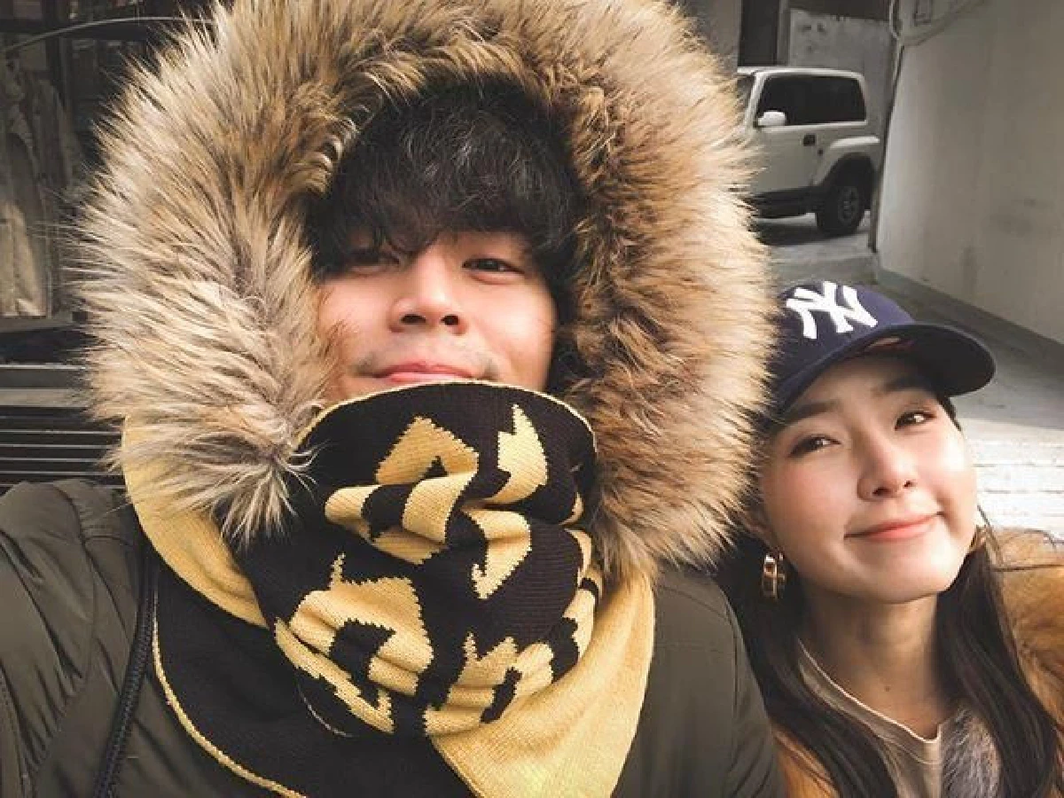 กว่าจะได้รูปคู่! " จียอน” เผยภาพความพยายามของ “ฮั่น” ในการถ่ายรูปคู่