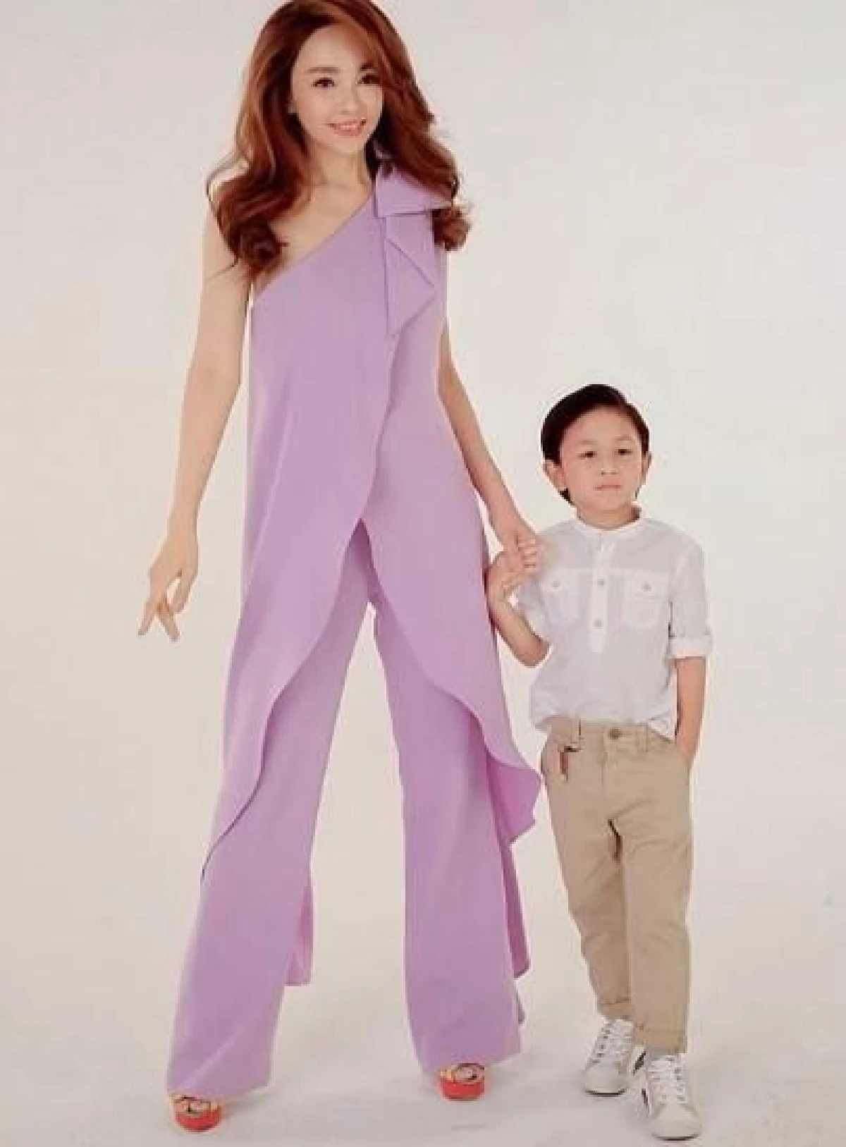 แม่เป้ย ขอบคุณ พี่โปรด ที่รักน้องช่วยดูแล น้องปาลิน ดีเหลือเกิน (คลิป)