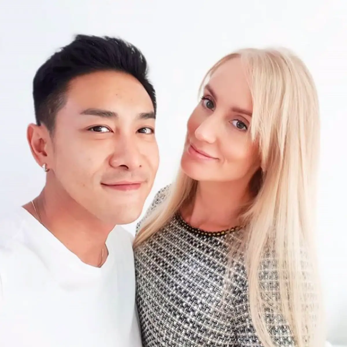 “บอย พิษณุ” โชว์ของชำร่วยวันแต่งงาน ที่ครอบครัวว่าที่ภรรยา "อาแมนดา”  ทำเอง