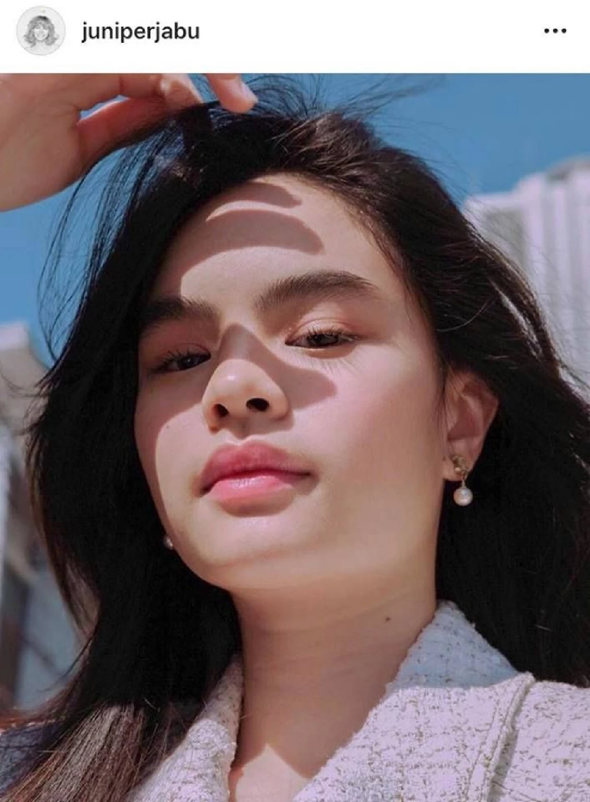 ซูมภาพเหล่าคนบันเทิงสาว...กับการโพสต์ใบหน้าในองศาท้าแดดที่ดึงดูดสายตาหนักมาก
