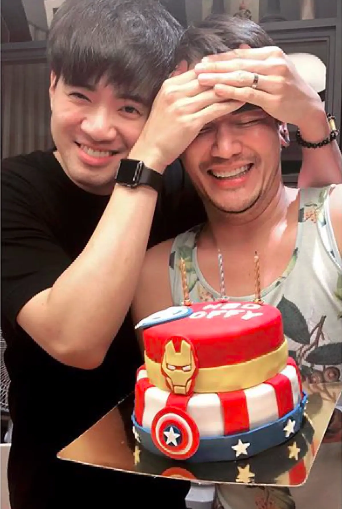 รักนี้ไม่มีหมดโปร! "ไฮโซภูมิ” ทำเค้กวันเกิด 9 ชั่วโมง เพื่อเซอร์ไพรส์ “อ๊อฟ ปองศักดิ์”