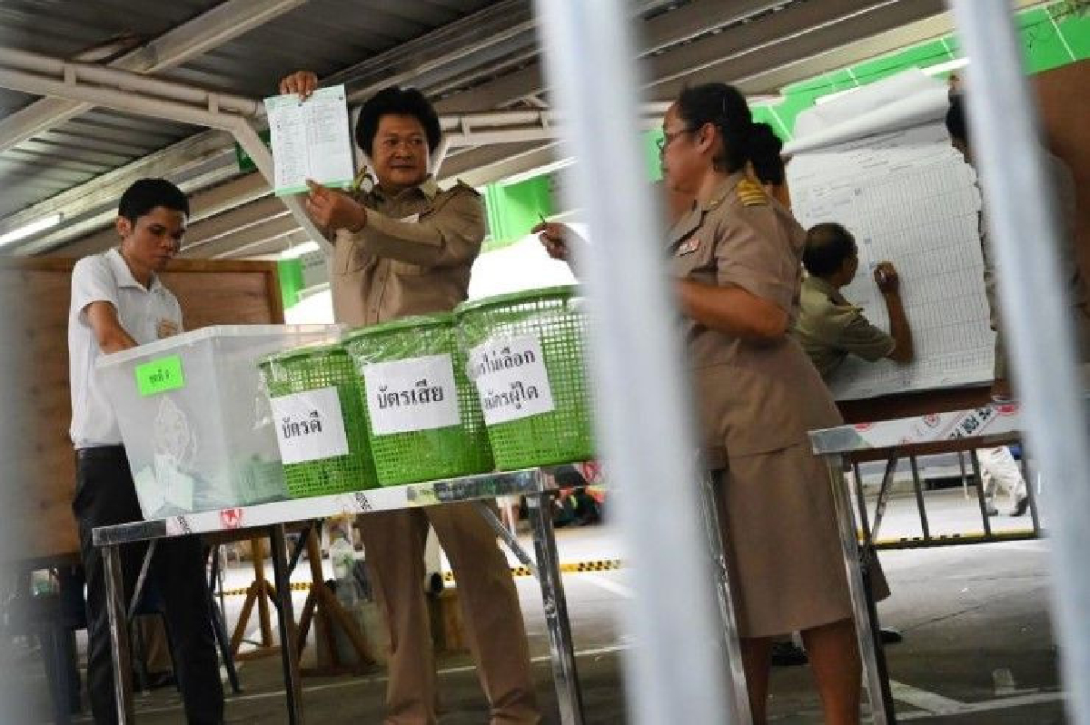 สื่อนอกวิเคราะห์เลือกตั้ง62 เชื่อได้รัฐบาลผสมแต่จะไร้เสถียรภาพ สื่อนอกวิเคราะห์เลือกตั้ง62 เชื่อได้รัฐบาลผสมแต่จะไร้เสถียรภาพ
