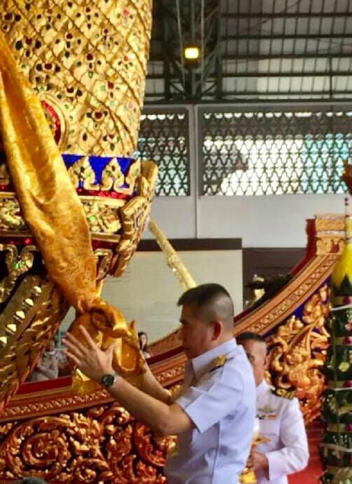 ผบ.ทร.บวงสรวง "เรือพระที่นั่งสุพรรณหงส์"