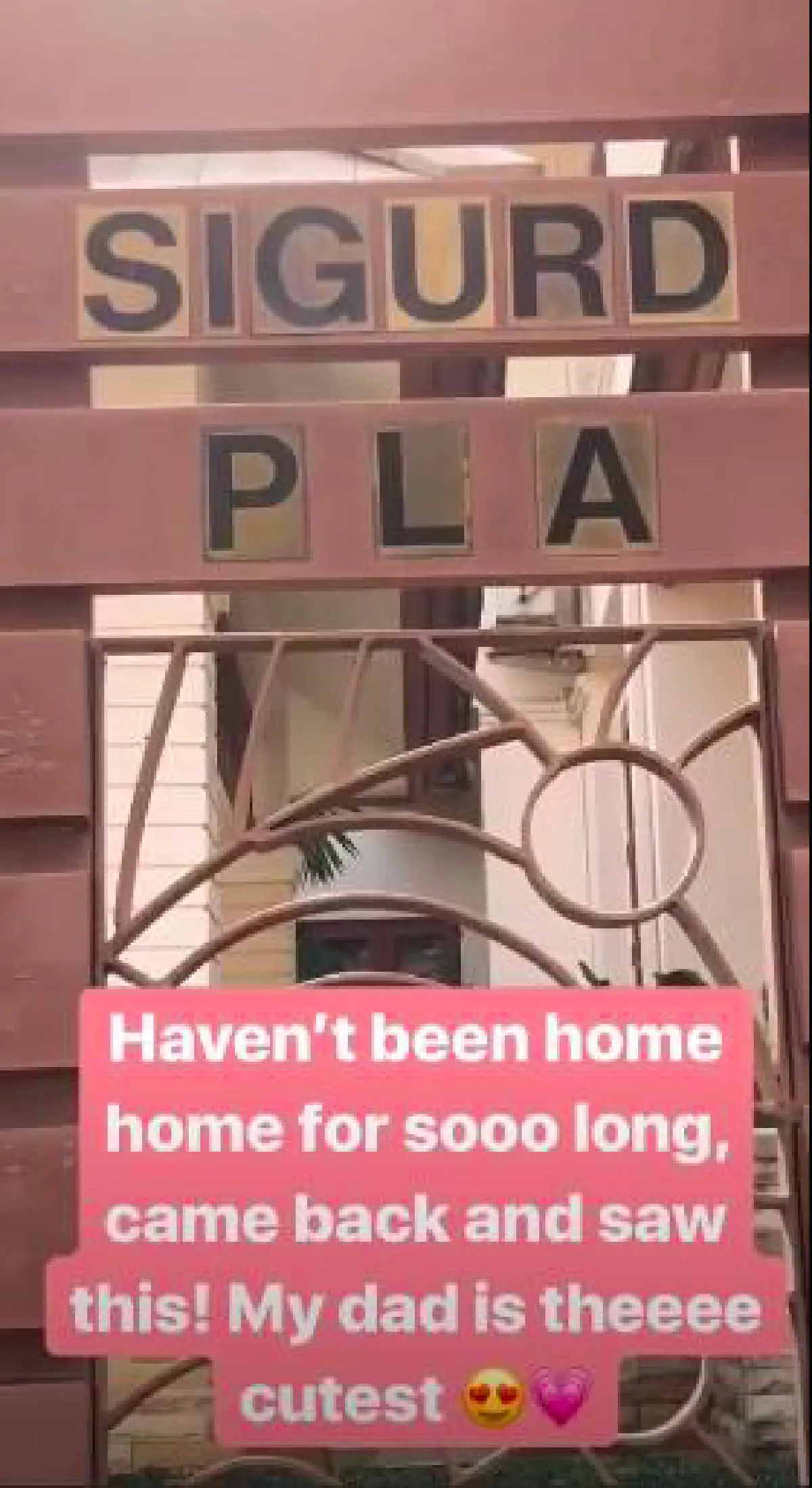 แอบตามดูบ้านที่พัทยาของนางเอก "ญาญ่า อุรัสยา” ที่อยู่ตั้งแต่เกิด