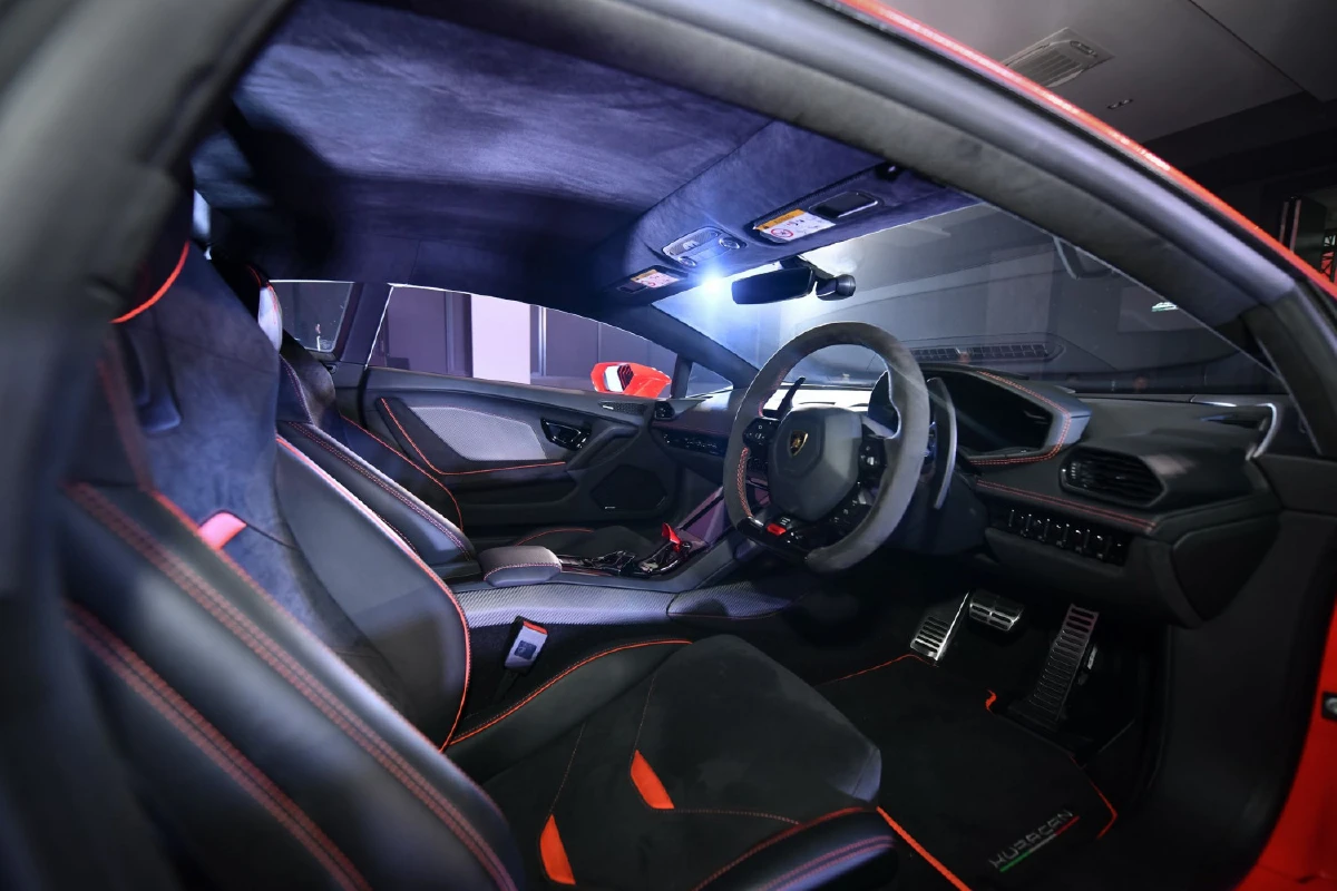 เผยโฉม‘ลัมโบร์กินี ฮูราแคน อีโว’ซูเปอร์สปอร์ตคาร์สุดหรู