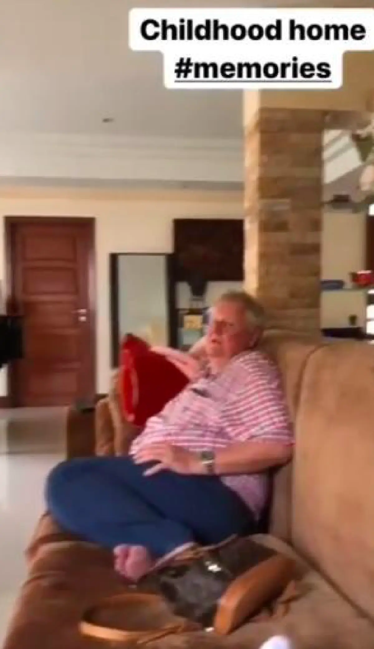 แอบตามดูบ้านที่พัทยาของนางเอก "ญาญ่า อุรัสยา” ที่อยู่ตั้งแต่เกิด