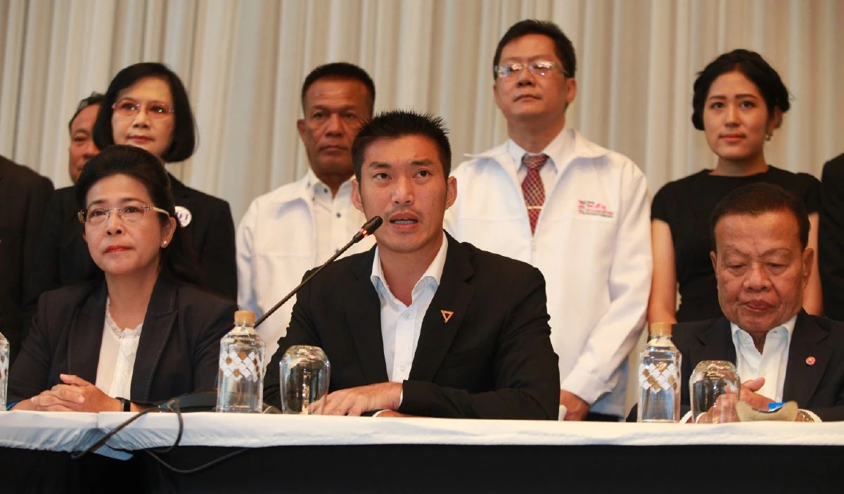 ใครพูดอะไรไว้บ้าง? ถอดคำพูด 6 พรรคจับมือหยุดยั้งคสช.สืบทอดอำนาจ