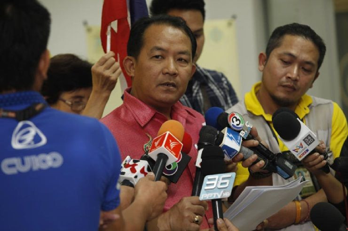 "ศรีสุวรรณ"ขู่ตั้งโต๊ะล่ารายชื่อถอดถอนกกต.ปมบัตรเลือกตั้งนิวซีแลนด์ "ศรีสุวรรณ"ขู่ตั้งโต๊ะล่ารายชื่อถอดถอนกกต.ปมบัตรเลือกตั้งนิวซีแลนด์