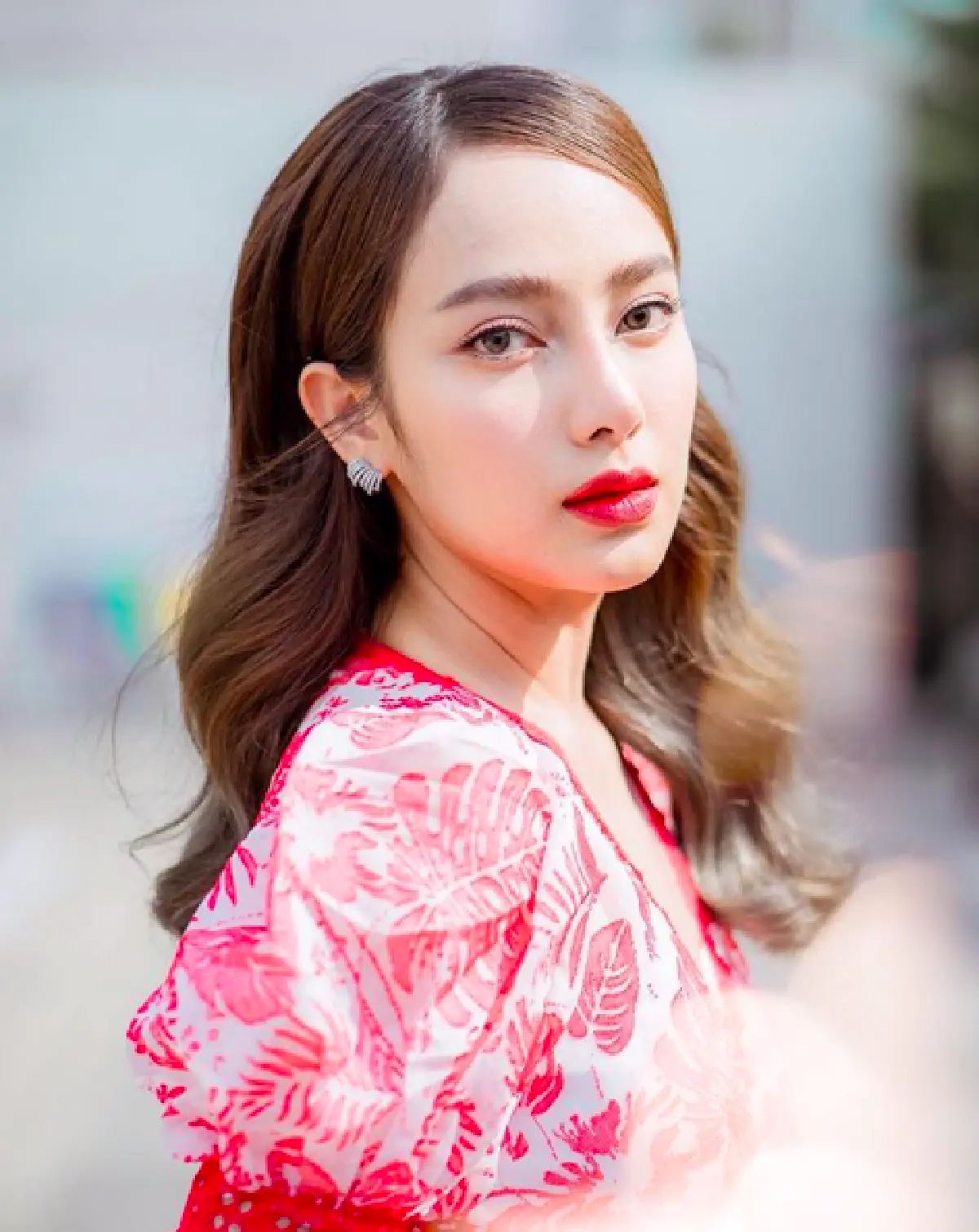 "เปรี้ยว ทัศนียา" ตามหาพี่แท็กซี่ หลังทำแหวนเพชรหาย แต่ที่ไหนได้หล่นอยู่บนพื้นถนน