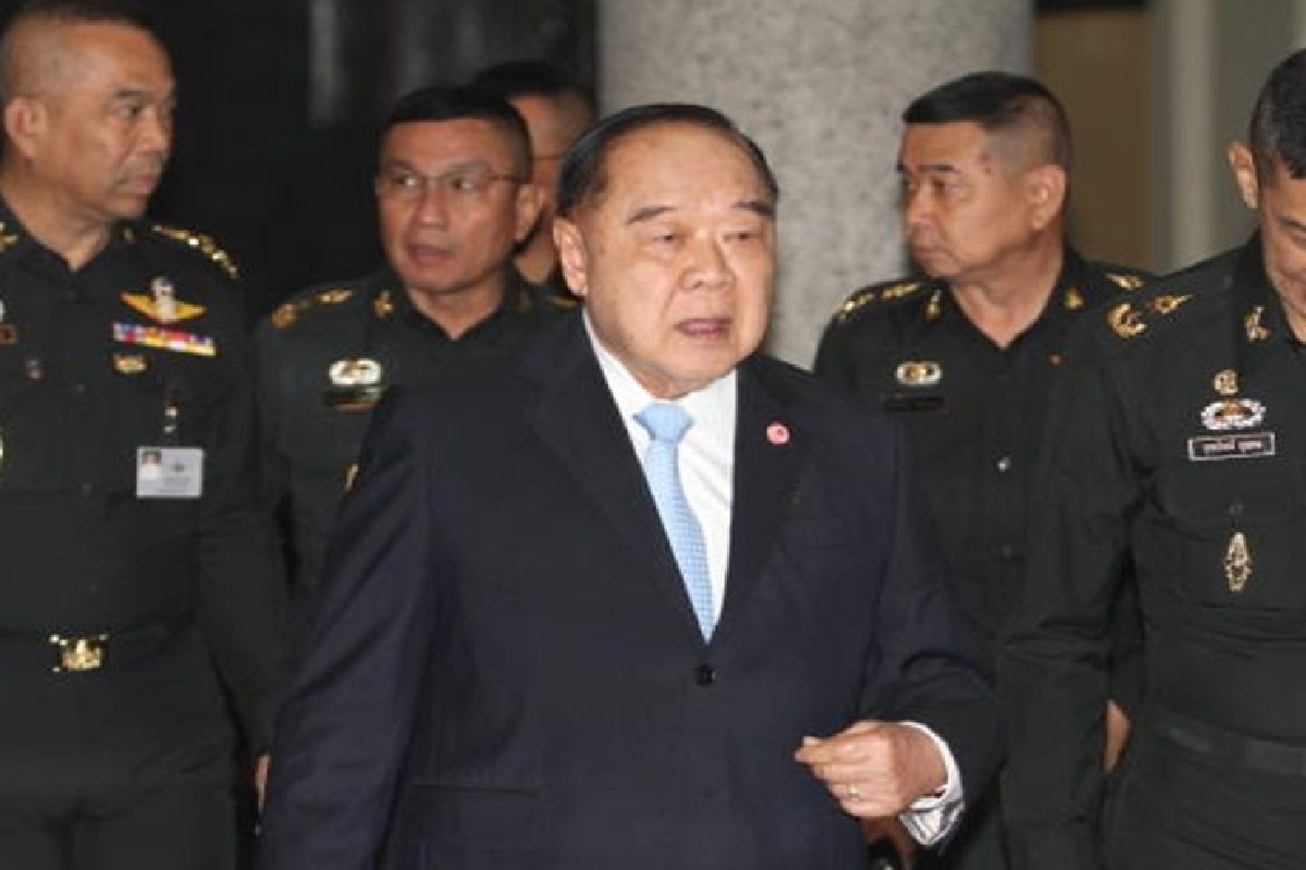 “บิ๊กป้อม”แจงถอด“ทักษิณ”พ้นศิษย์ดีเด่นตามขั้นตอน “บิ๊กป้อม”แจงถอด“ทักษิณ”พ้นศิษย์ดีเด่นตามขั้นตอน