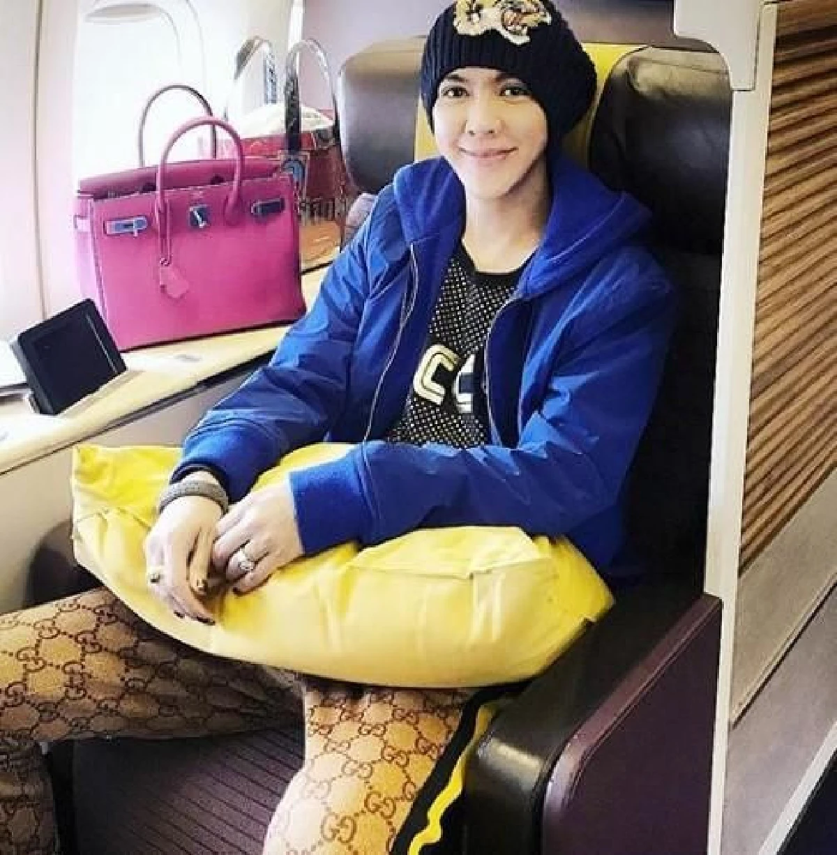 ส่องภาพปาร์ตี้วันเกิด 40 ปี ดัง พันกร ฉลองอย่างอบอุ่นที่บ้านกับคุณหญิงแม่