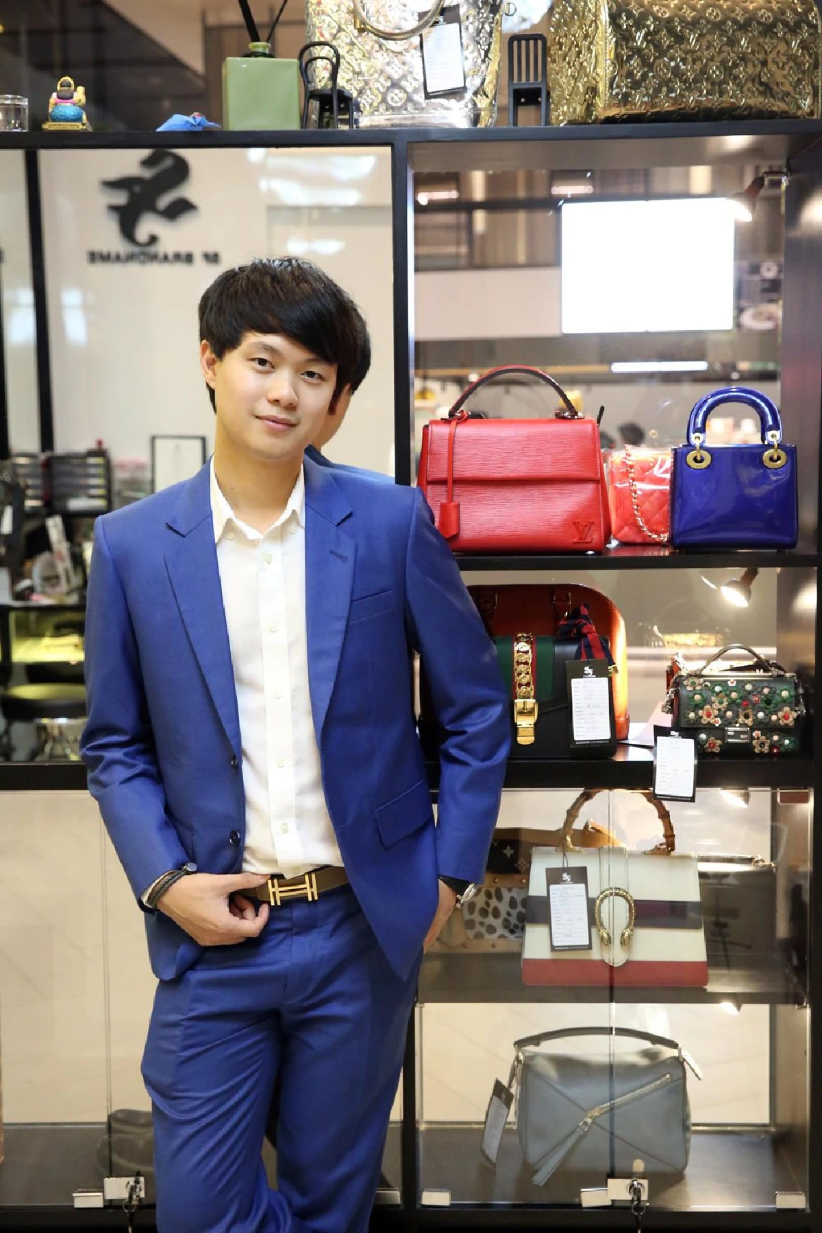 ช็อปกระเป๋ามือสองในทำเลทอง @ปุณณวิถี