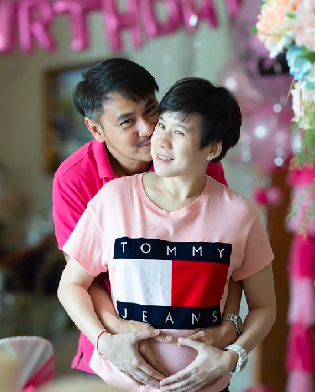 “บุ้ง สะธี” ภรรยา “เวฟ สาริน” คลอดลูกชายคนแรก “น้องบุญ”