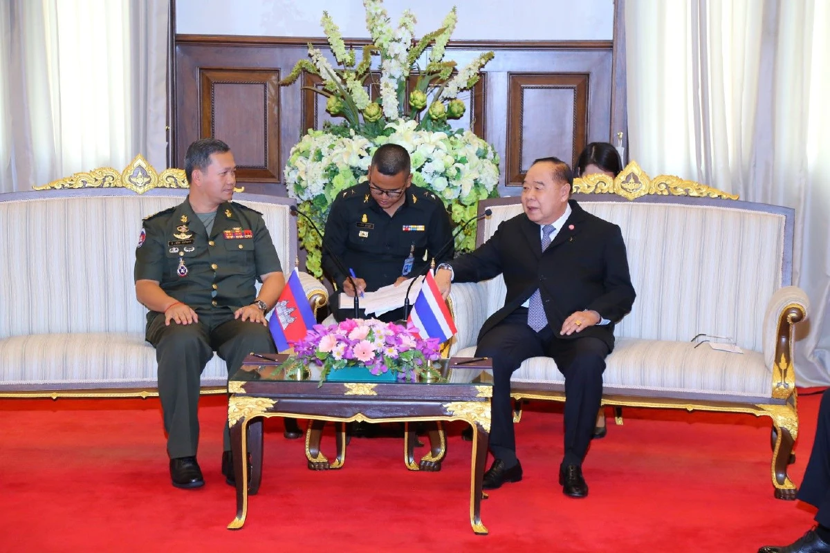 "ฮุน มาเนต"ถกบิ๊กป้อม ร่วมมือแก้ปัญหาหมอกควันจากการเผาป่า