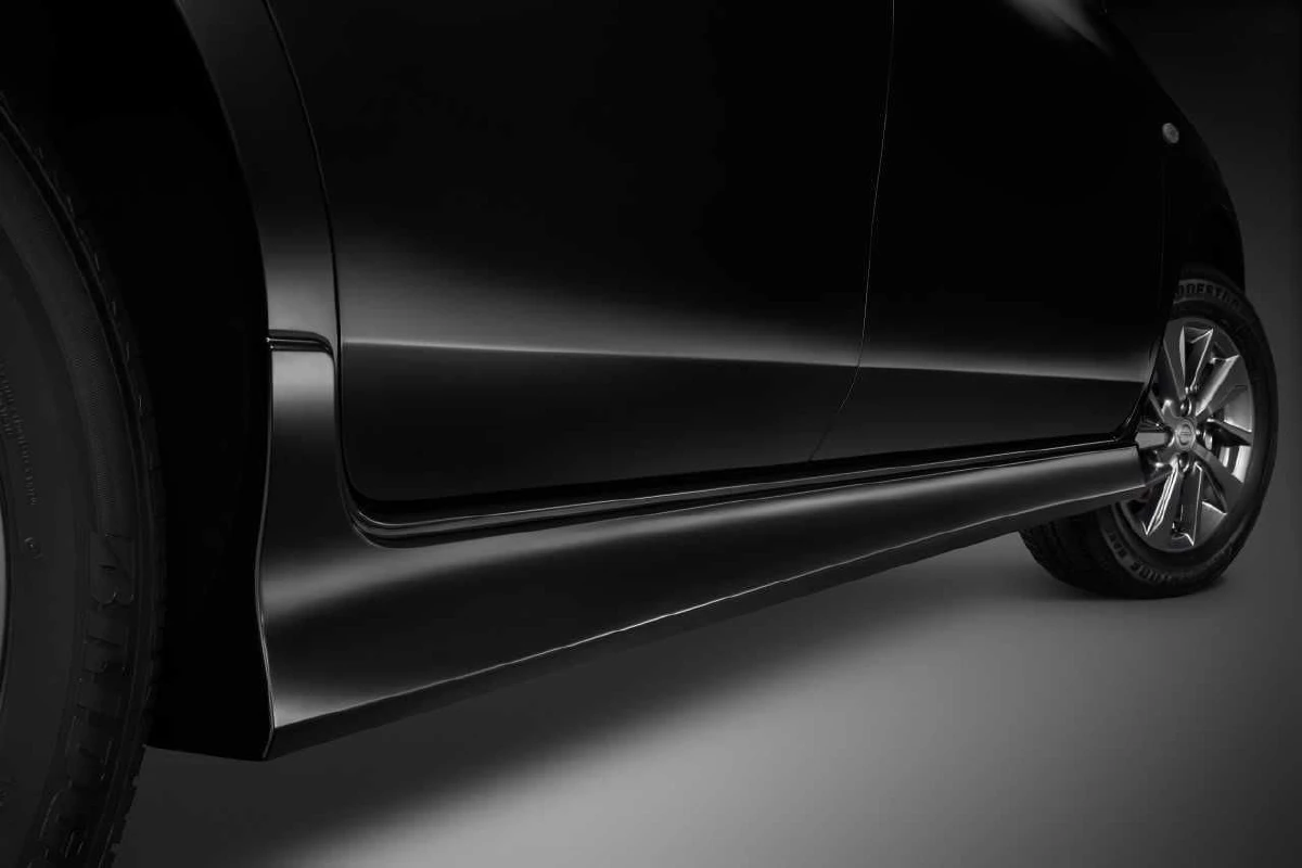 นิสสันปรับสไตล์ "อัลเมร่า" ปี19ใหม่ เพิ่มรุ่นสปอร์ต