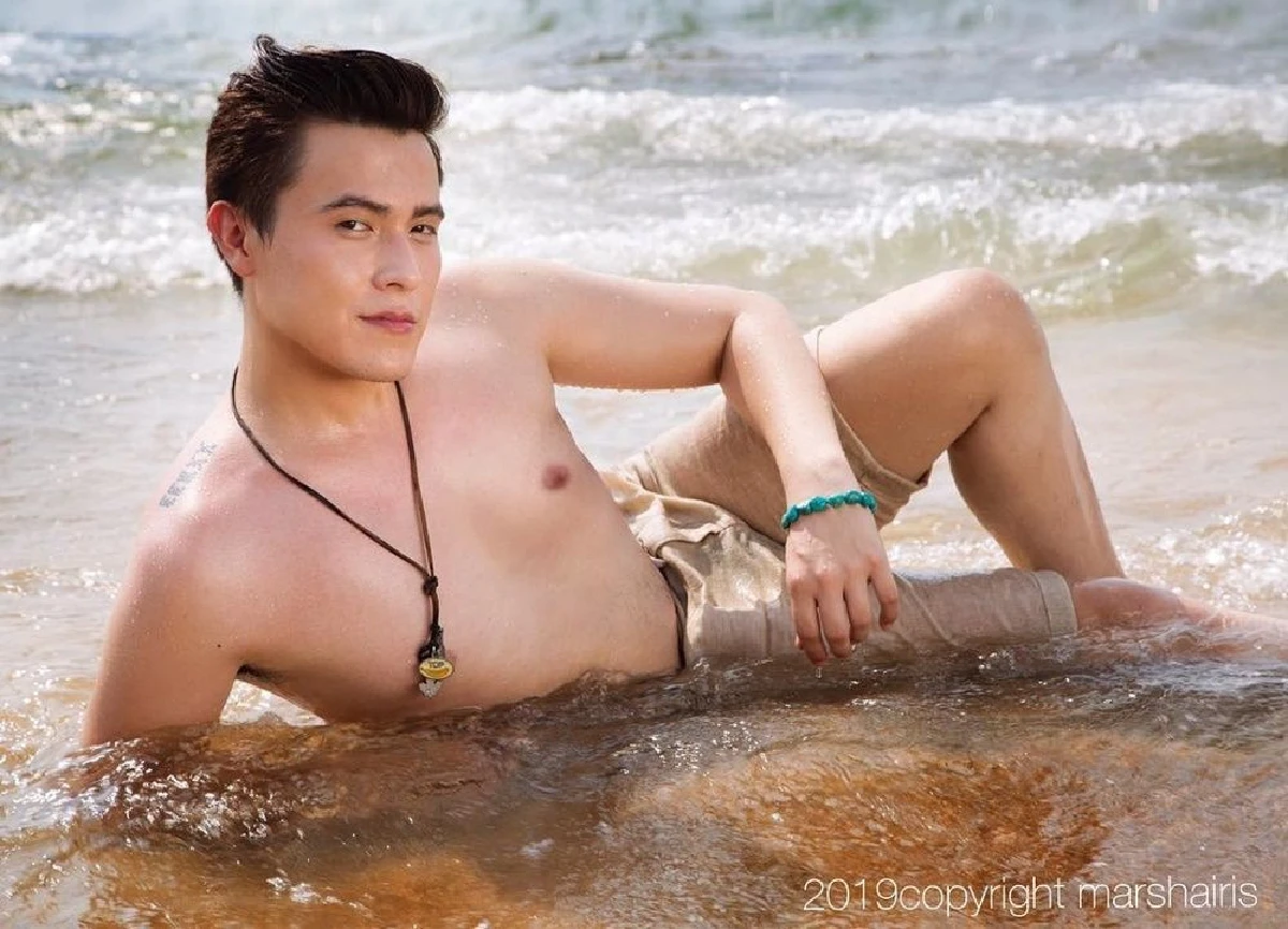 ลูกหล่อแม่แซ่บ! มาช่า อวดหุ่นเป๊ะในวัย 48 ปีควงคู่ น้องกาย ถ่ายแบบริมทะเลชวนเคลิ้ม