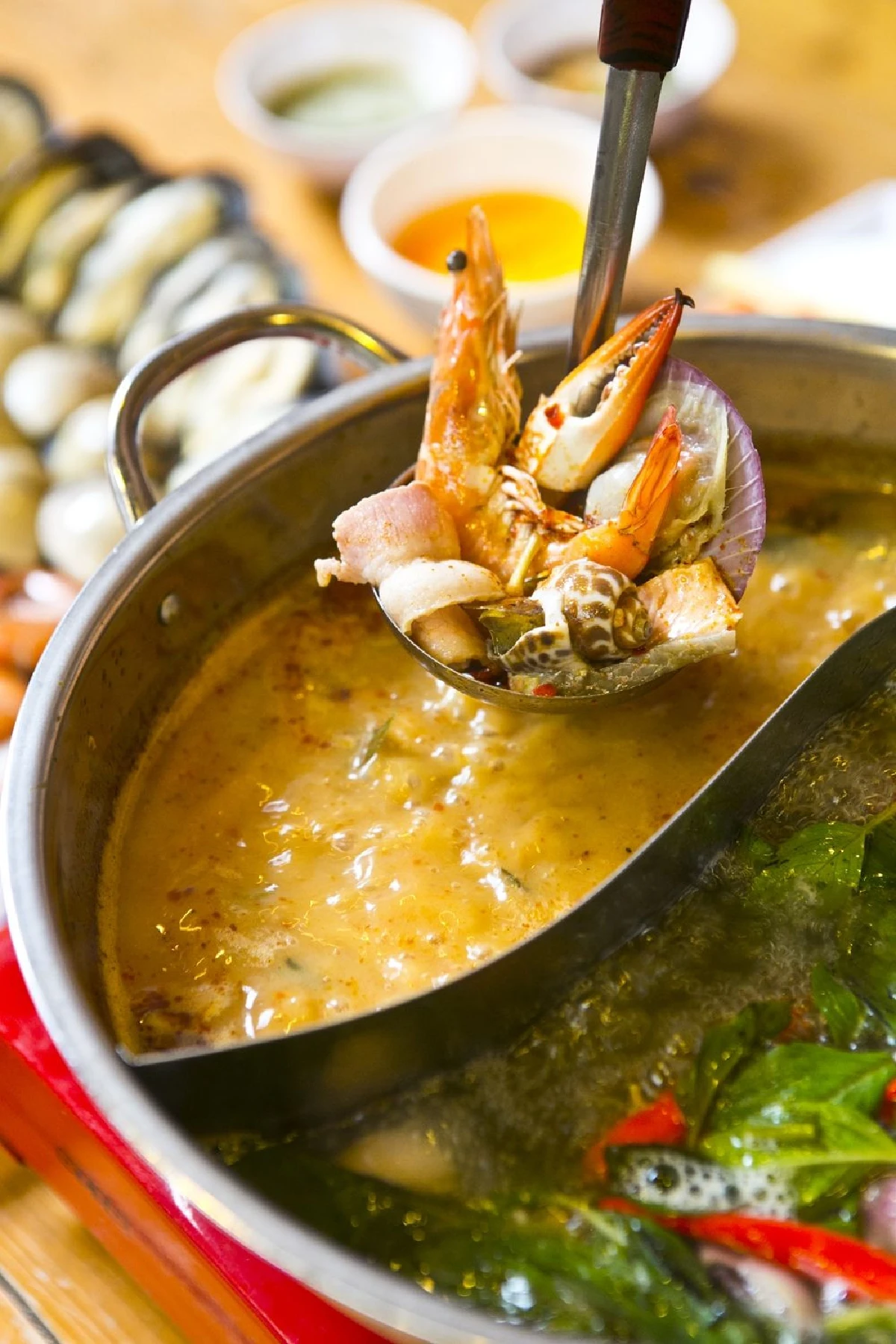 ‘อย่าลืมฉัน’ สดใหม่เหมือนยกทะเลจันท์มาไว้ใกล้จุฬาฯ