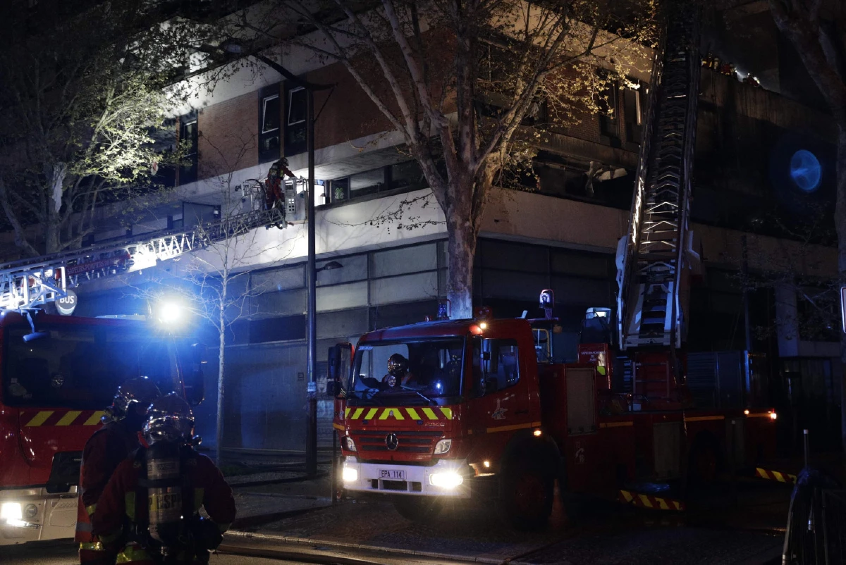 ระทึก!อพาร์ทเม้นท์กลางปารีสระเบิด ไฟลามไหม้ที่พักชุมชนคนเอเชียเสียหาย