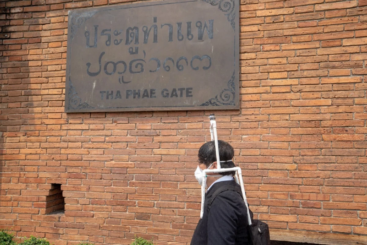 หยุดเถิด! หนุ่มโพสต์เที่ยวเชียงใหม่ต้องพกเครื่องฉีดละอองน้ำติดตัวไว้ดักฝุ่นพิษ