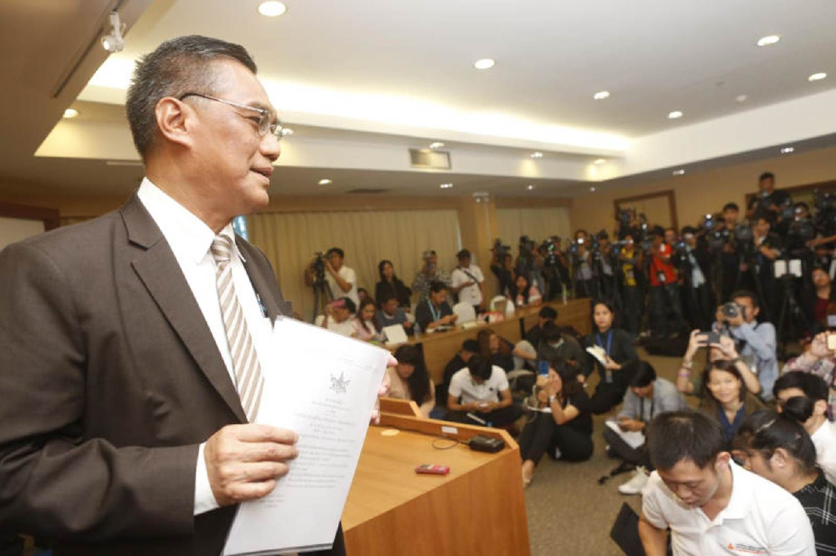 อดใจรอสูตรคำนวณส.ส.บัญชีรายชื่อแย้มแผนสองส่งศาลรธน. อดใจรอสูตรคำนวณส.ส.บัญชีรายชื่อแย้มแผนสองส่งศาลรธน.