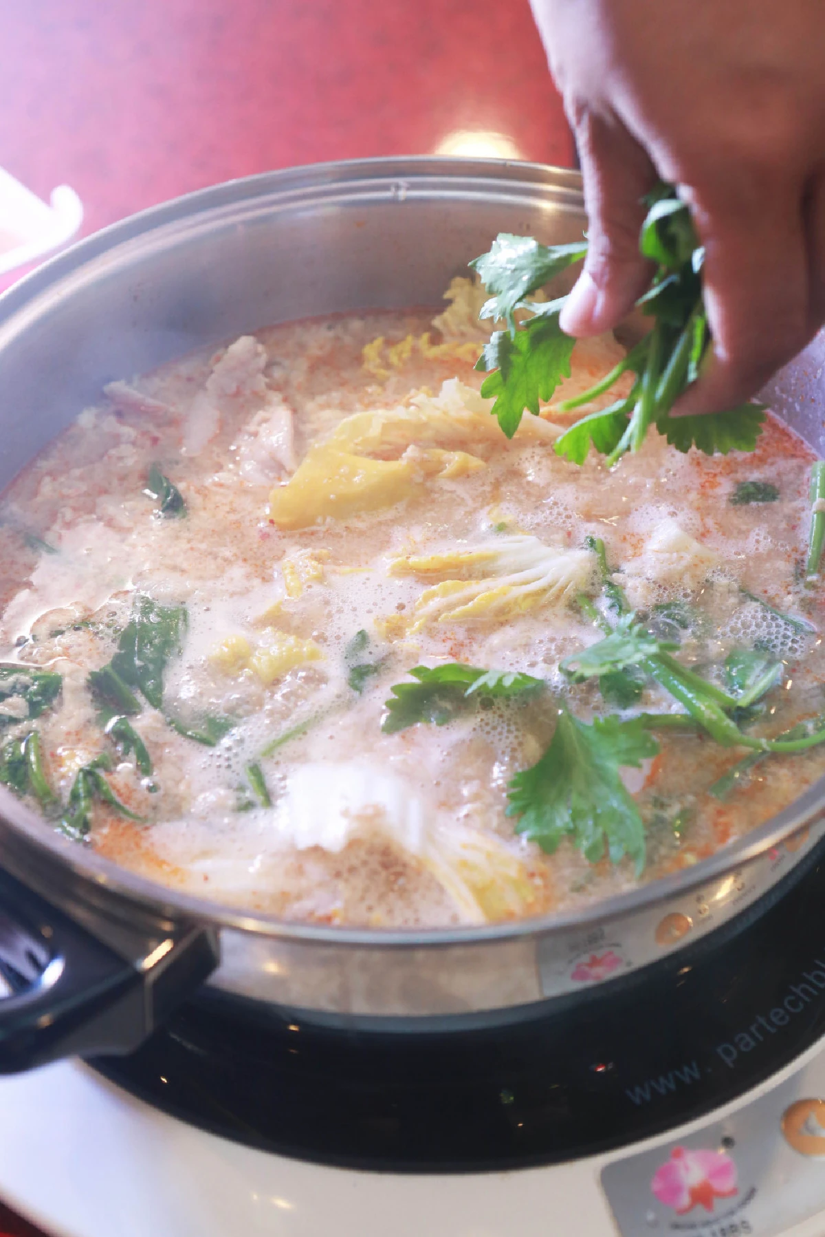 เอี้ยวฮั้ว สุกี้ยากี้เจ้าแรกของประเทศไทย กับเวลาที่ล่วงเลยไปกว่า 6 ทศวรรษ