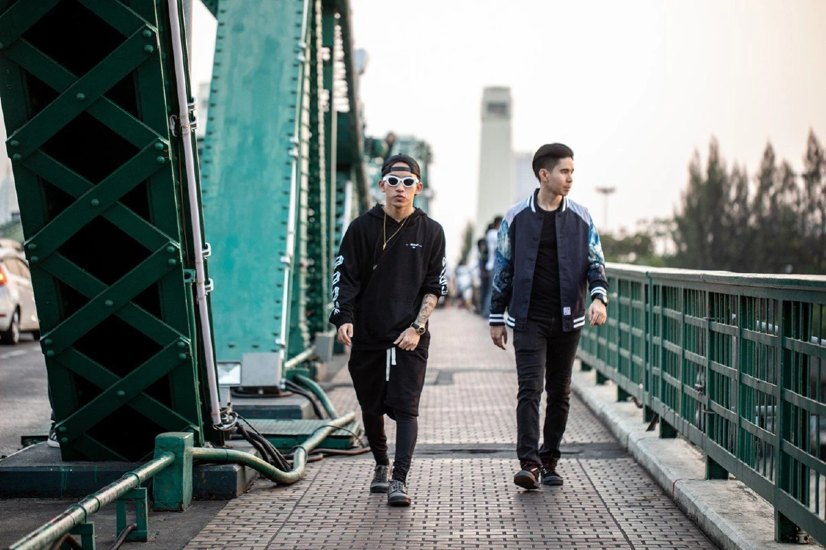 "เบรกเกอร์" ทุ่ม 30 ล้านบาท โหมตลาดรองเท้าผ้าใบ ดึง The Rapper Thailand พรีเซ็นเตอร์ล่าสุด ดันยอดขายโต10%