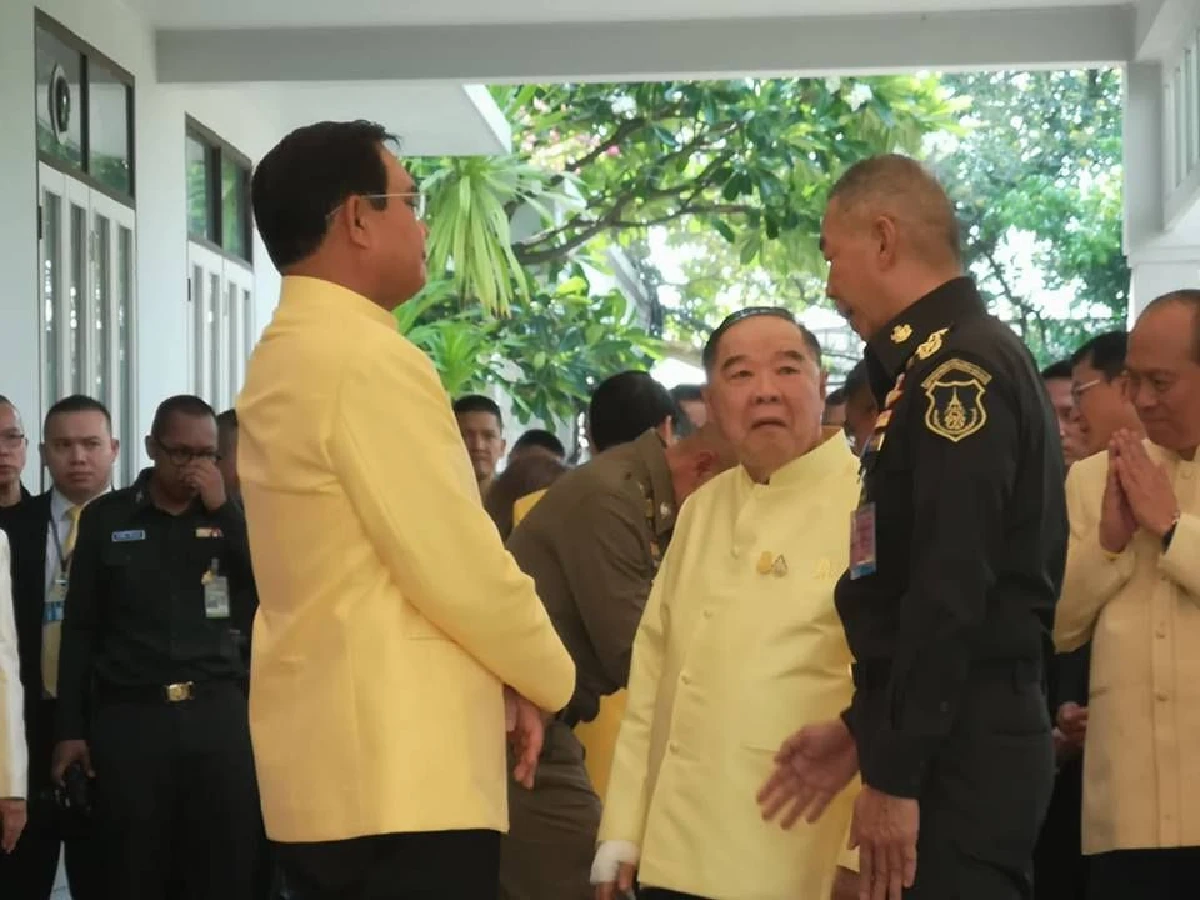 "ป๋าเปรม"มั่นใจ "รัฐบาลบิ๊กตู่ไม่โกง" บอกหากพูดผิดนายกฯต้องไปจัดการ