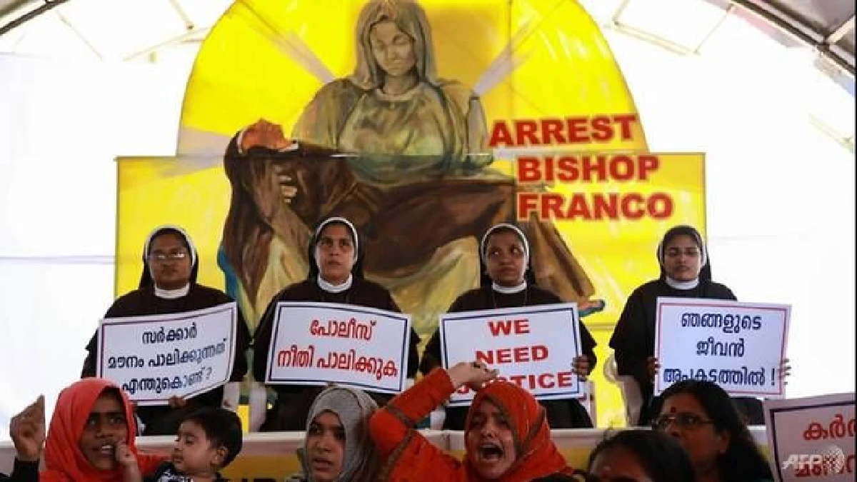 เดินหน้าลงดาบ อินเดียตั้งข้อหาบาทหลวงชั้นสูงข่มขืนแม่ชีต่อเนื่องหลายปี