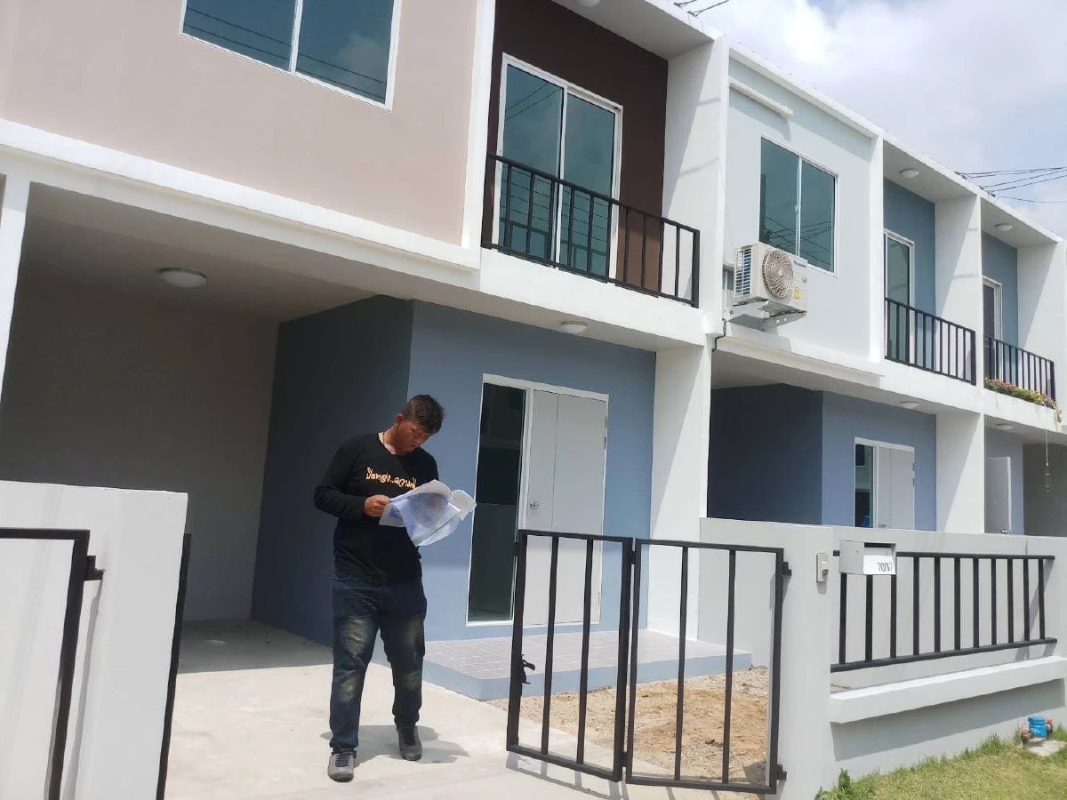 "ขยัน-อดทน-มุ่งมั่น" ชีวิตกำหนดได้! "นิวัตร์ ศรศรี" รปภ.เงินล้านผู้มาจากคำดูถูก