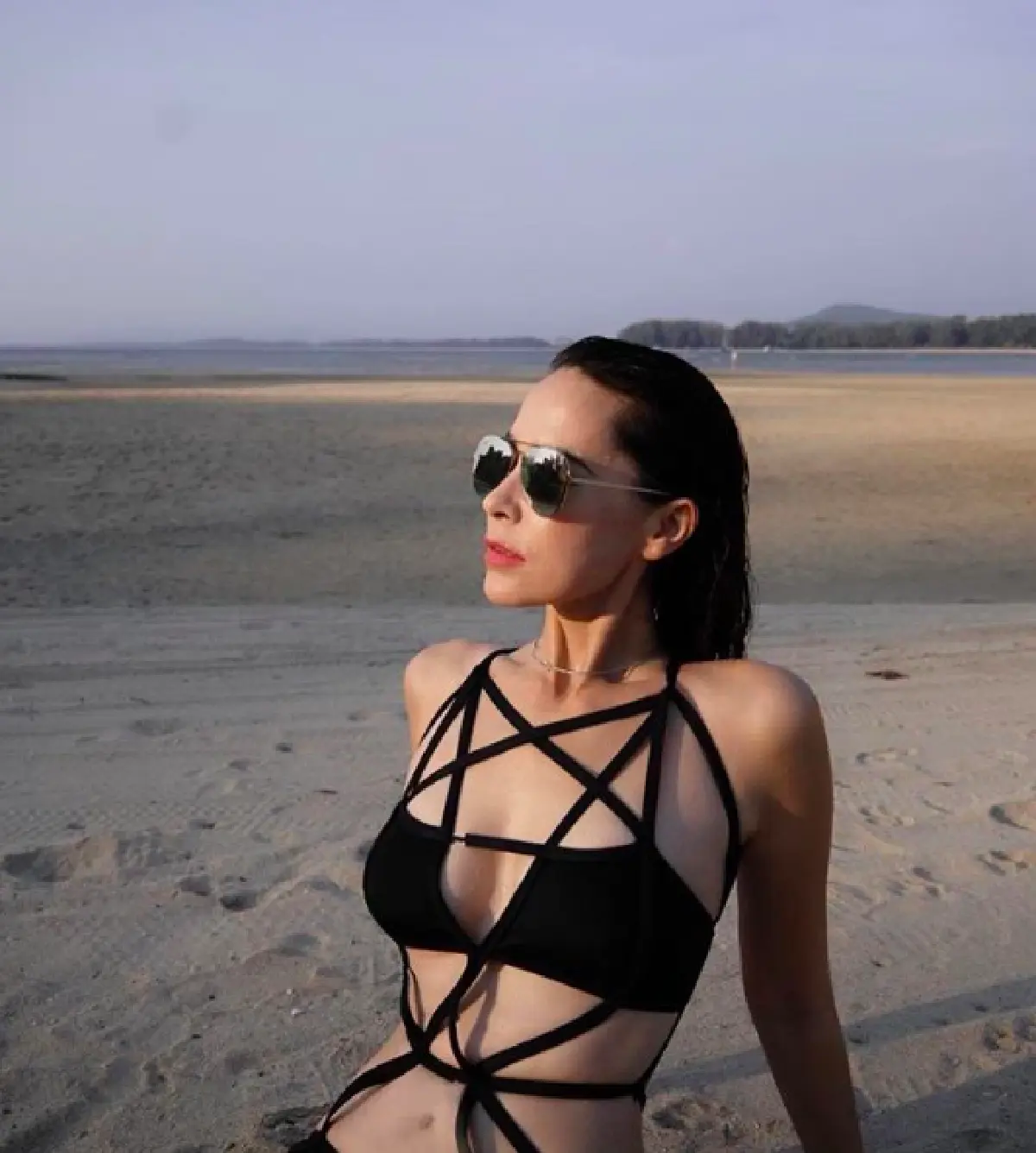 "มาช่า วัฒนพานิช” ทยอยส่งภาพในชุดว่ายน้ำสุดแซ่บรับซัมเมอร์ อวดหุ่นเป๊ะปัง