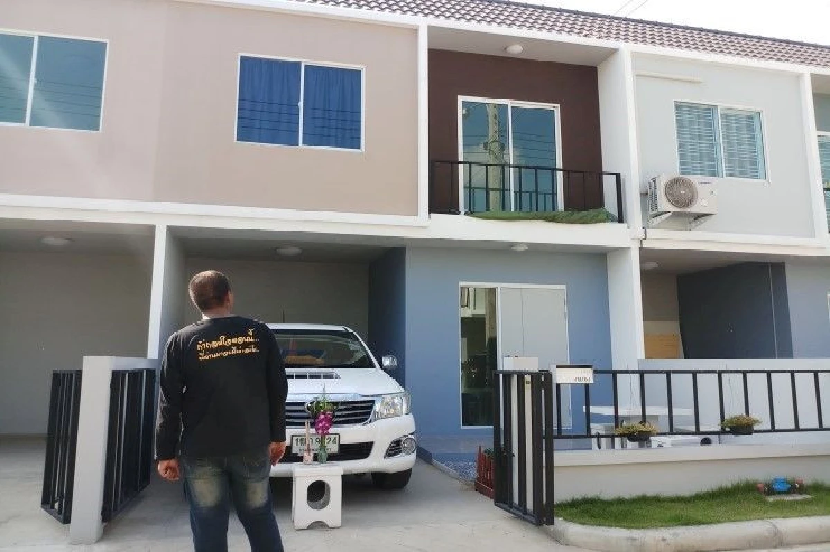 "ขยัน-อดทน-มุ่งมั่น" ชีวิตกำหนดได้! "นิวัตร์ ศรศรี" รปภ.เงินล้านผู้มาจากคำดูถูก