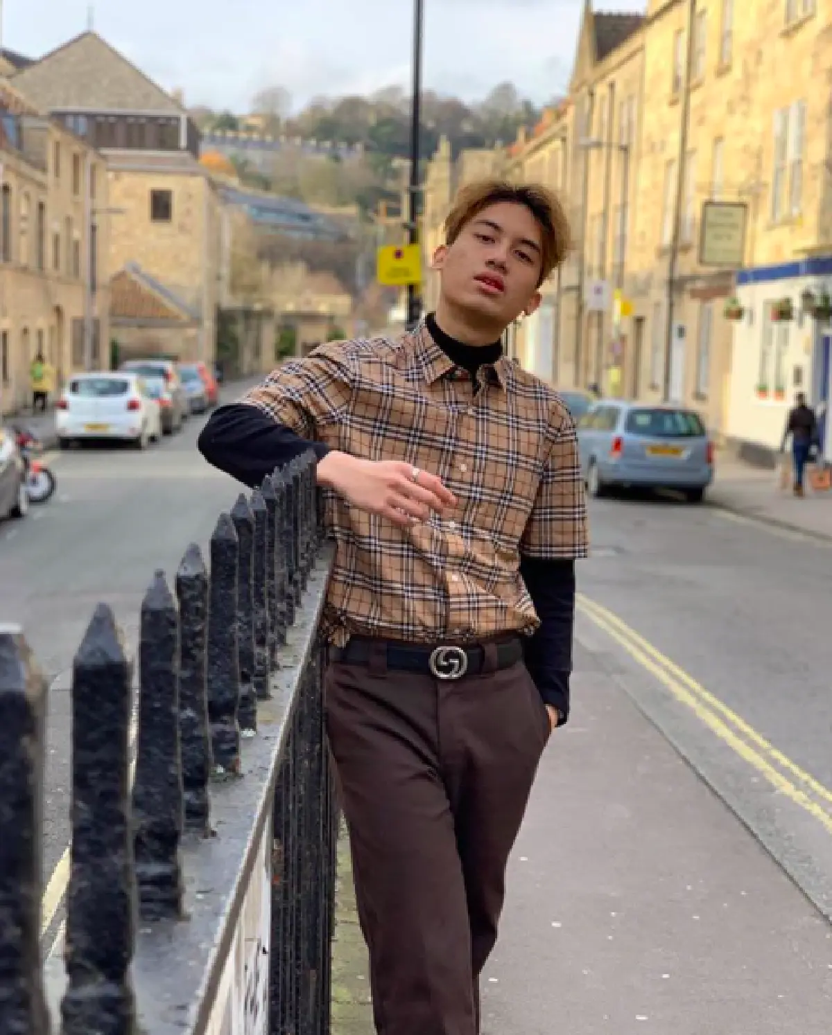 “กานต์” ให้ของขวัญรับปริญญา “น้องเสือ” ด้วยการมอบธุรกิจและเงินสด 20 ล้านบาท