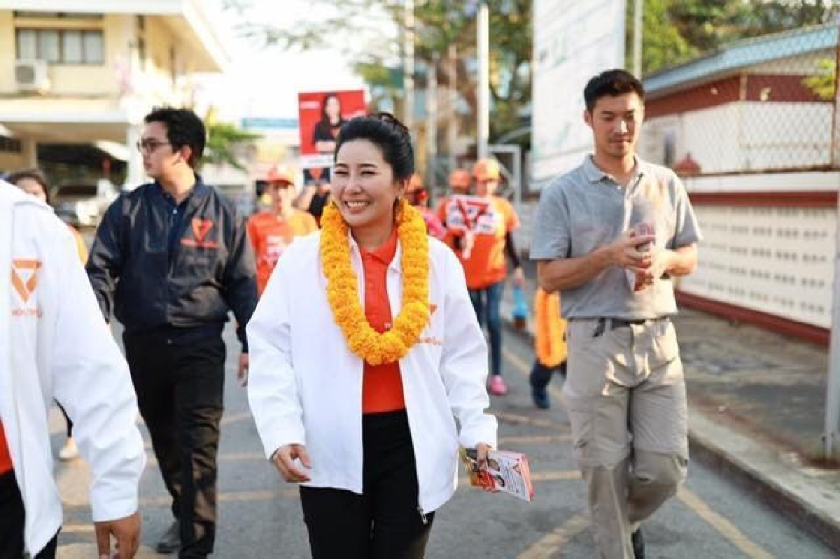 กกต.นัดผู้สมัครอนาคตใหม่นครปฐมชี้แจงปมขอนับคะแนนใหม่17เม.ย.นี้ กกต.นัดผู้สมัครอนาคตใหม่นครปฐมชี้แจงปมขอนับคะแนนใหม่17เม.ย.นี้