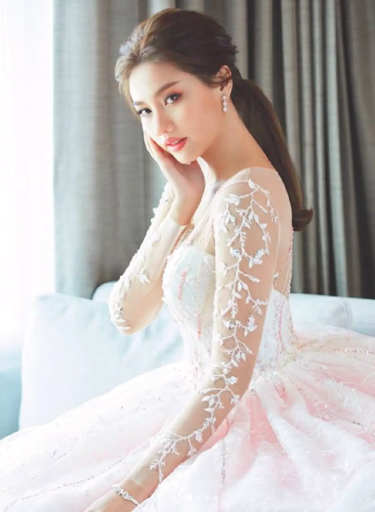 ซ้อมไว้ก่อนถึงวันจริง “โดม-เมทัล” อวดภาพถ่ายแบบในชุดแต่งงาน สวยงามและเรียบง่าย