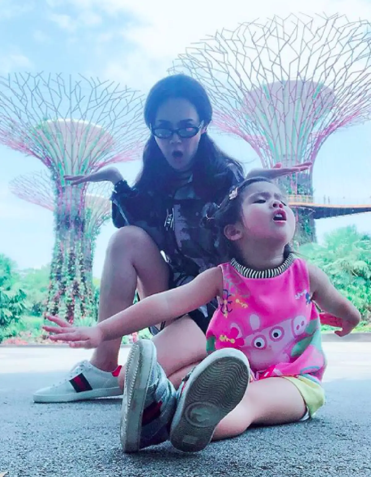 เอ็นดูหนักมาก! ส่องภาพ “น้องมายู” กับสีหน้าต่างๆ เวลาถ่ายภาพคู่กับ “แม่แมย์"