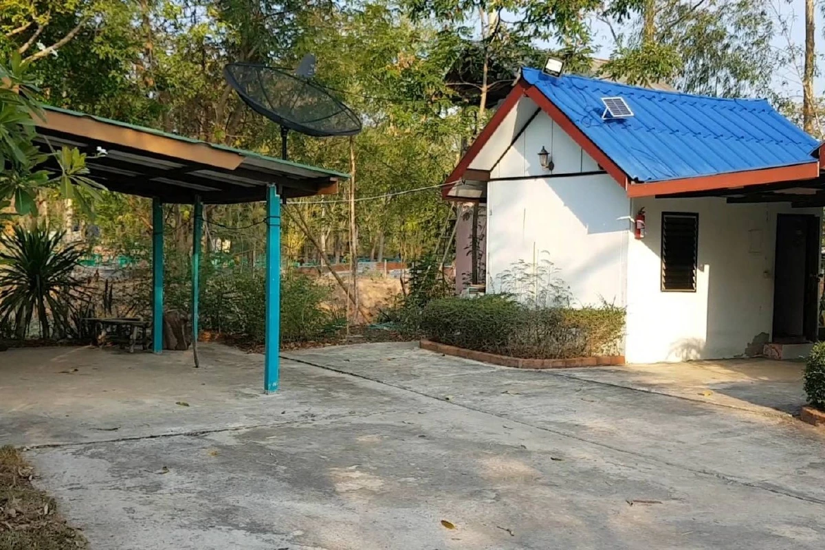 ลูกค้าในคราบโจรแฝงใช้บริการรีสอร์ทช่วงสงกรานต์ลักทีวีในห้องพัก