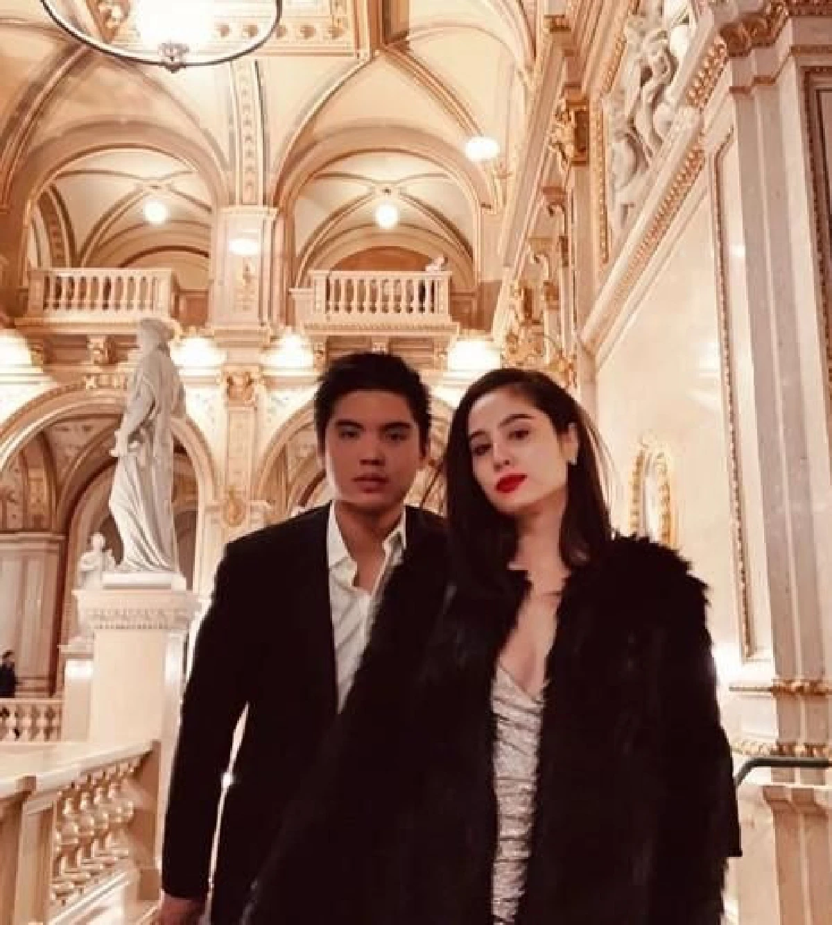 ยังรักหรือเลิกแล้ว? ขวัญ อุษามณี หมดช่วงสวีทเลิกติดตามไอจี ไฮโซแพทริค