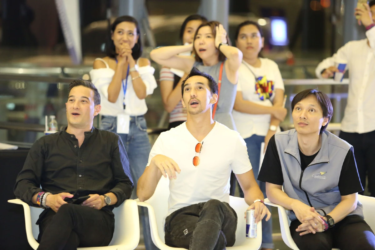 3 แชมป์นักบินกระดาษไทยพร้อมไปชิงแชมป์โลก Red Bull Paper Wings 2019