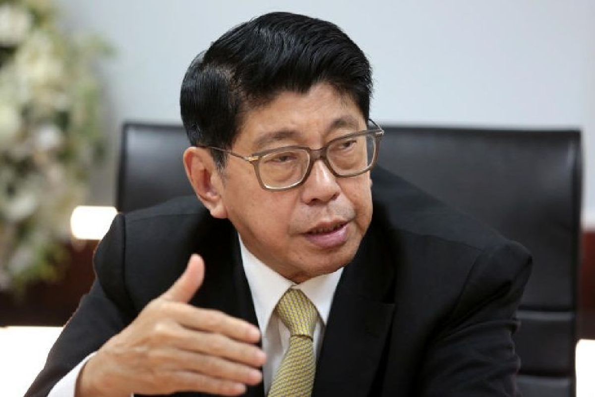 วิษณุชี้ช่องกกต.ยื่นตีความกรอบรับรองผลเลือกตั้งหวังยืดถึง23พ.ค. วิษณุชี้ช่องกกต.ยื่นตีความกรอบรับรองผลเลือกตั้งหวังยืดถึง23พ.ค.