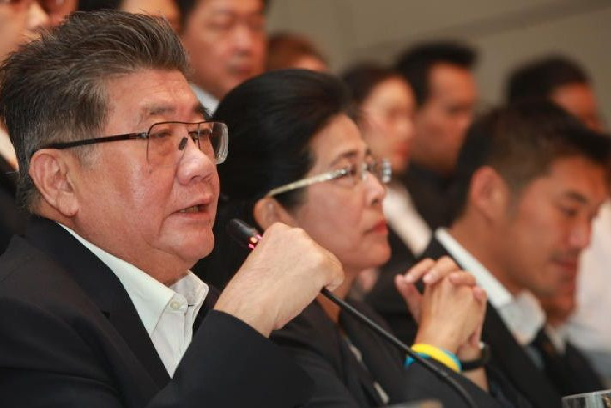 พท.ประชุมใหญ่ประเมินสถานการณ์ทางการเมืองพรุ่งนี้ พท.ประชุมใหญ่ประเมินสถานการณ์ทางการเมืองพรุ่งนี้