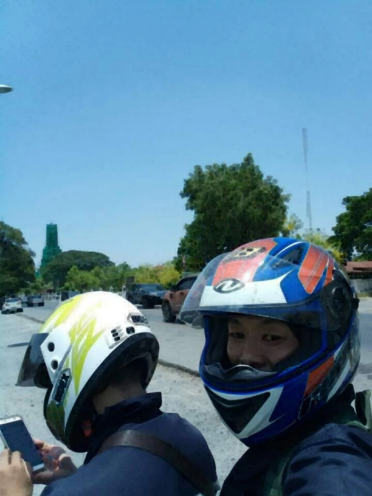 เปิดชีวิต "นักยึดรถ" ทางเสี่ยงตายแต่รายได้งาม