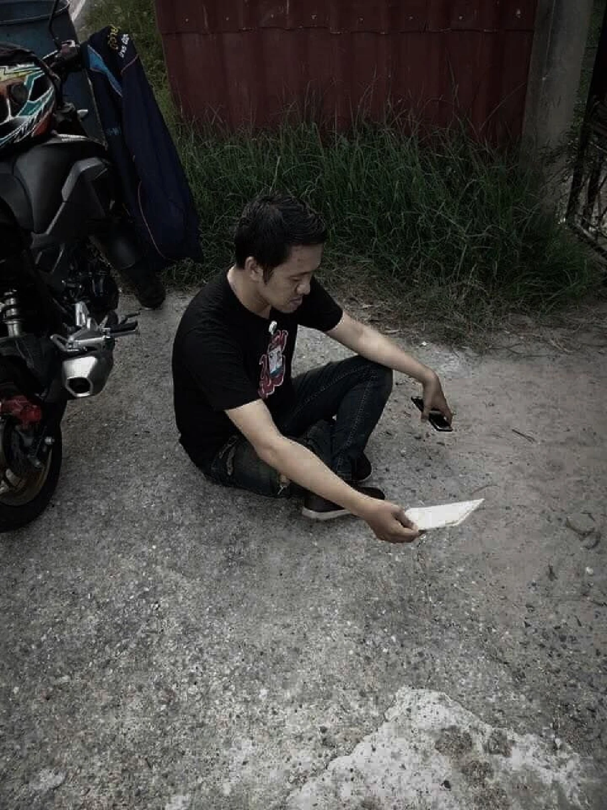 เปิดชีวิต "นักยึดรถ" ทางเสี่ยงตายแต่รายได้งาม