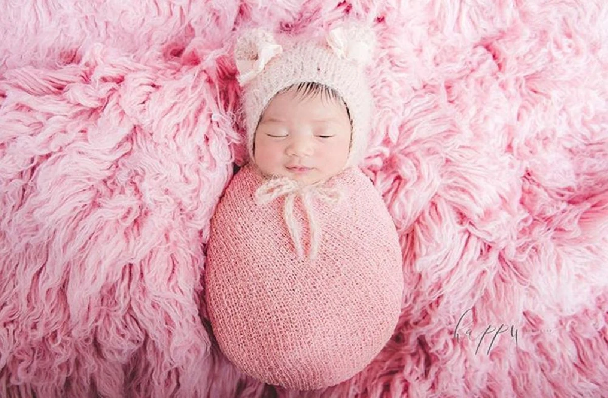 10 ภาพ น้องดิสนีย์ ลูกสาว อุ้ม ลักขณา ถ่ายแบบครั้งแรกน่ารักละมุนมาก